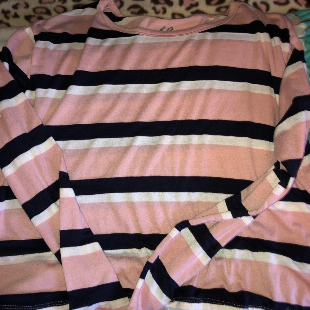 Striped cropped top.